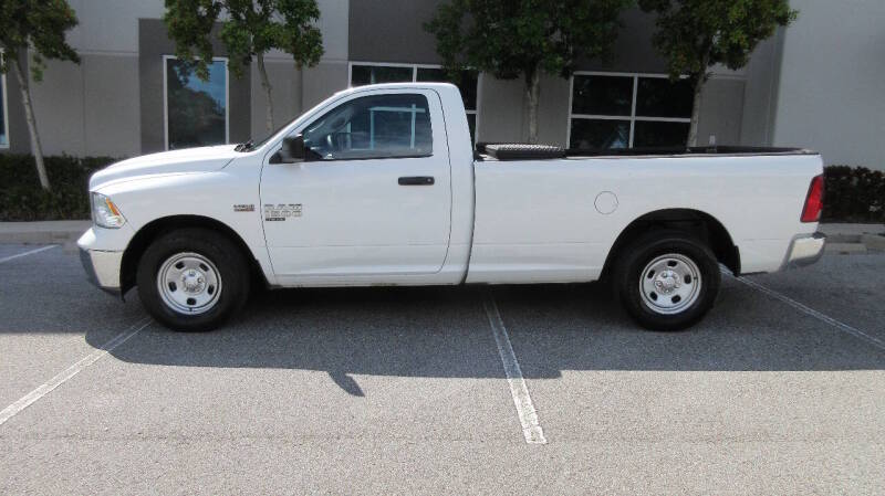 ram ram 1500 classic 2020 3C6JR6DT3LG186335 image ram ram 1500 classic 2020 3C6JR6DT3LG186335 image